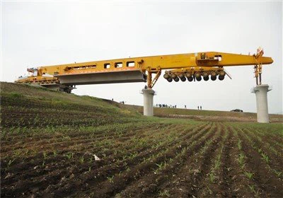 Cần cẩu lắp dầm cầu