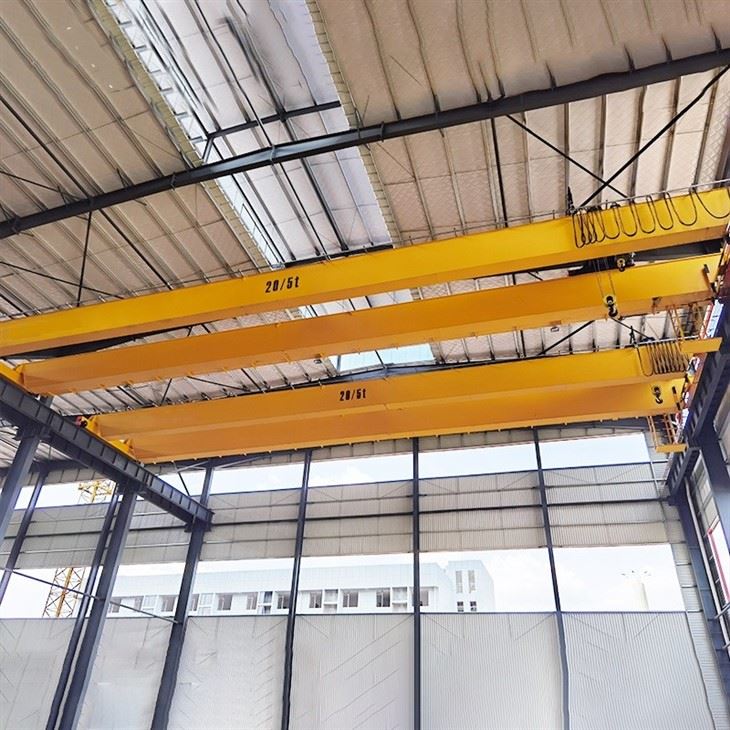 Cần cẩu dầm đôi 40T
