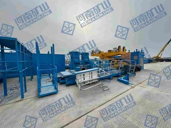 Cần cẩu giàn container 45t đến Kazakhstan